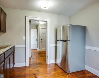 312 William Street - Photo Thumbnail 10