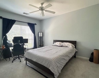 4561 Strutfield Lane - Photo Thumbnail 14