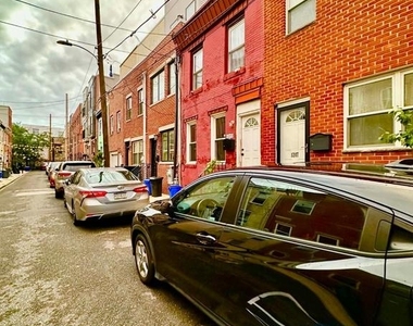 1209 Peters Street - Photo Thumbnail 11