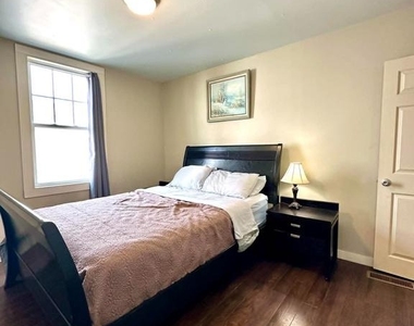 1209 Peters Street - Photo Thumbnail 7