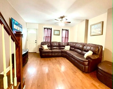 1209 Peters Street - Photo Thumbnail 1