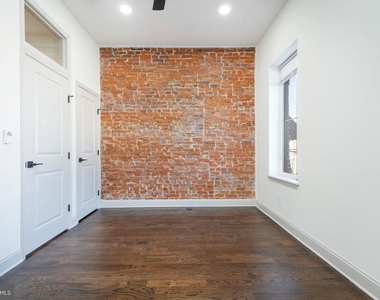 2912 W Susquehanna Avenue - Photo Thumbnail 50