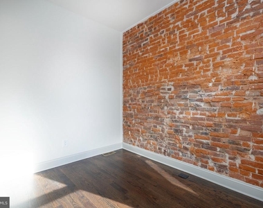2912 W Susquehanna Avenue - Photo Thumbnail 43