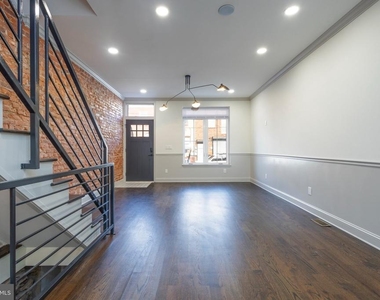 2912 W Susquehanna Avenue - Photo Thumbnail 18