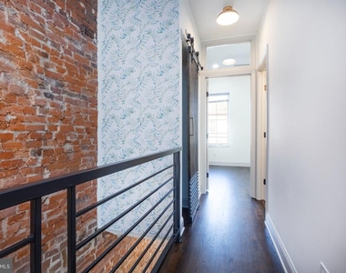2912 W Susquehanna Avenue - Photo Thumbnail 40