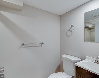 1436 N Corlies Street - Photo Thumbnail 31