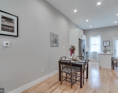 1436 N Corlies Street - Photo Thumbnail 3