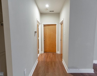 220 S 16th Street - Photo Thumbnail 23