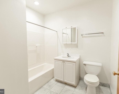 220 S 16th Street - Photo Thumbnail 24