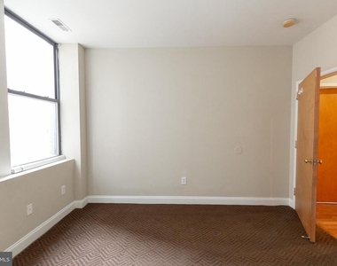 220 S 16th Street - Photo Thumbnail 30