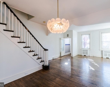 2155 E Letterly Street - Photo Thumbnail 6