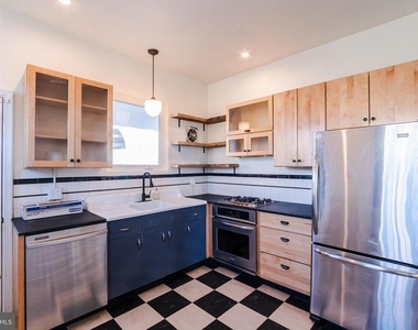2155 E Letterly Street - Photo Thumbnail 8