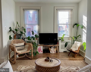 2155 E Letterly Street - Photo Thumbnail 2
