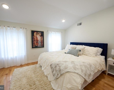 2019 W Girard Avenue - Photo Thumbnail 26