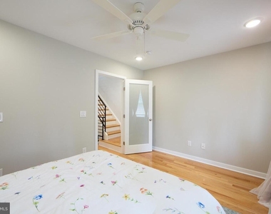 2019 W Girard Avenue - Photo Thumbnail 22