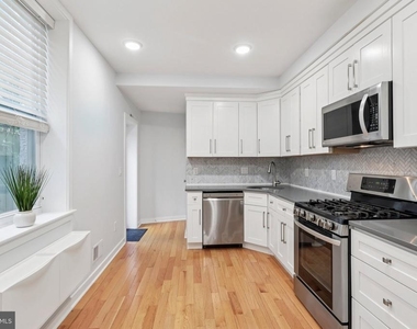 2019 W Girard Avenue - Photo Thumbnail 11