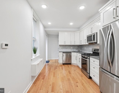 2019 W Girard Avenue - Photo Thumbnail 10