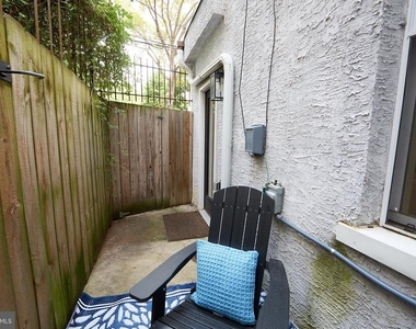 2019 W Girard Avenue - Photo Thumbnail 32