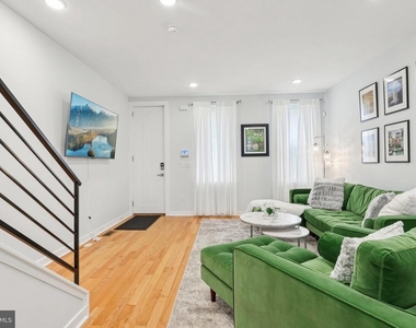 2019 W Girard Avenue - Photo Thumbnail 4