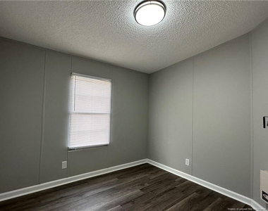 4921 Sand Mine Drive - Photo Thumbnail 16