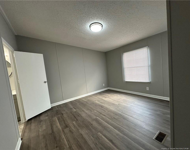 4921 Sand Mine Drive - Photo Thumbnail 5