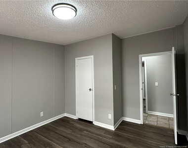 4921 Sand Mine Drive - Photo Thumbnail 19