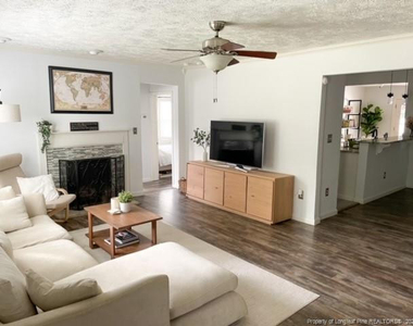 1907 Finnegan Street - Photo Thumbnail 4
