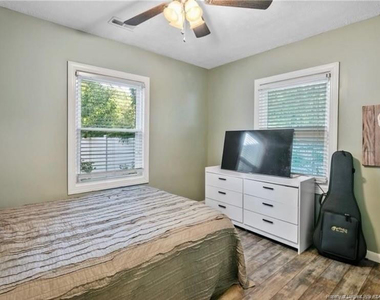 1907 Finnegan Street - Photo Thumbnail 24