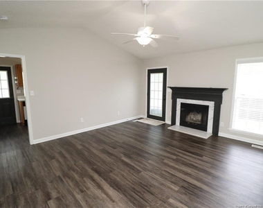 504 Noonday Court - Photo Thumbnail 4