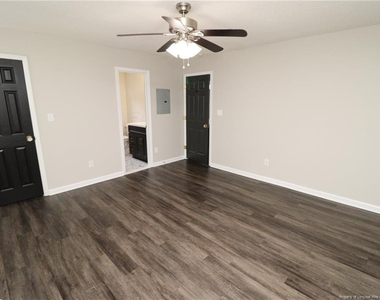 504 Noonday Court - Photo Thumbnail 17