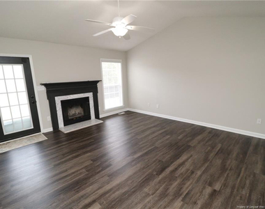 504 Noonday Court - Photo Thumbnail 3