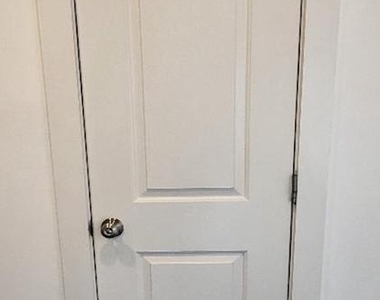 1728 N Stillman Street - Photo Thumbnail 8