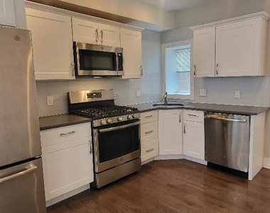 1728 N Stillman Street - Photo Thumbnail 6