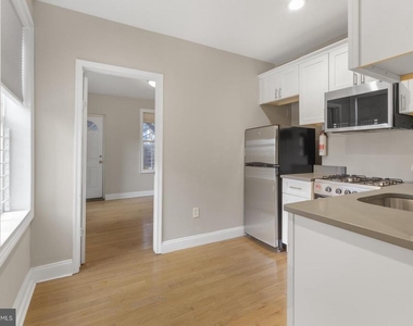 1302 N 19th Street - Photo Thumbnail 9