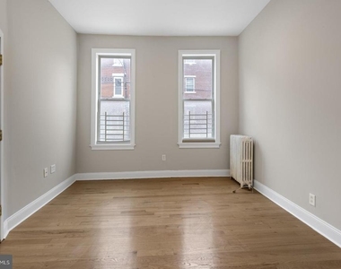 1302 N 19th Street - Photo Thumbnail 2