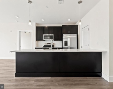 1148 N 2nd Street - Photo Thumbnail 5