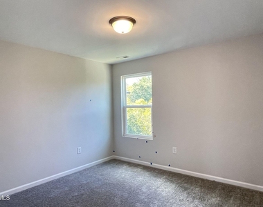 700 Sage Oak Lane - Photo Thumbnail 57