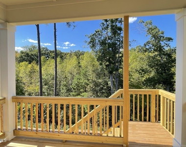 700 Sage Oak Lane - Photo Thumbnail 16