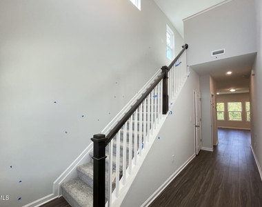 700 Sage Oak Lane - Photo Thumbnail 3