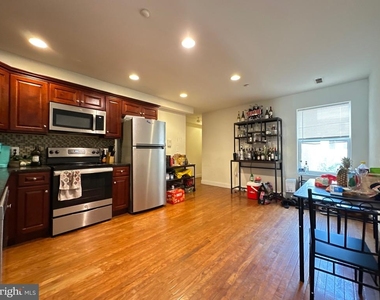 1815 N 18th Street - Photo Thumbnail 6