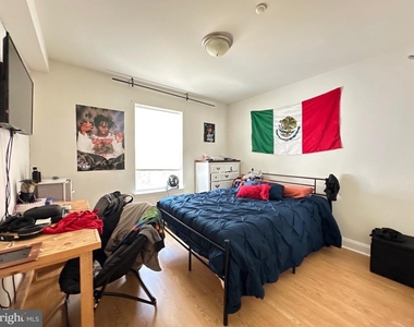 1815 N 18th Street - Photo Thumbnail 10