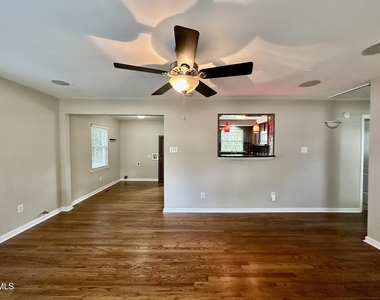 2725 Newbold Street - Photo Thumbnail 6