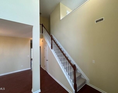 101 Killington Drive - Photo Thumbnail 3
