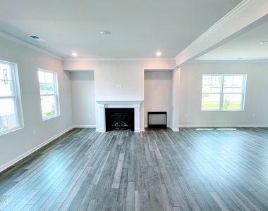 4921 Oolite Street - Photo Thumbnail 5