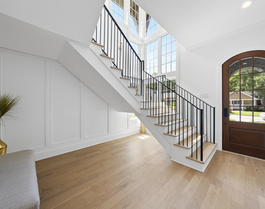 625 Glascock Street - Photo Thumbnail 1