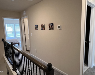 1176 Citadel Avenue - Photo Thumbnail 16