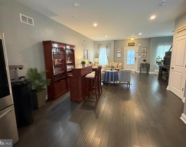 428 Hurst Street - Photo Thumbnail 9