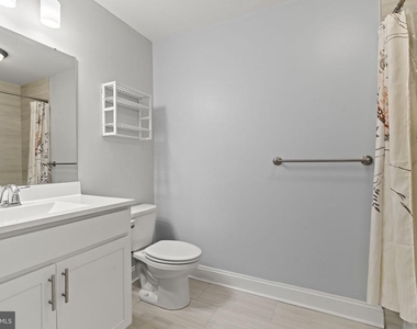 428 Hurst Street - Photo Thumbnail 19