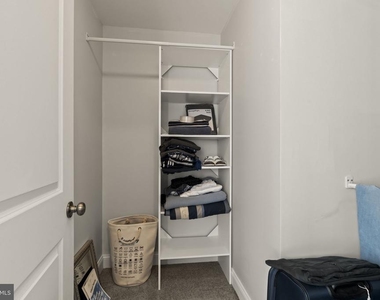 428 Hurst Street - Photo Thumbnail 33