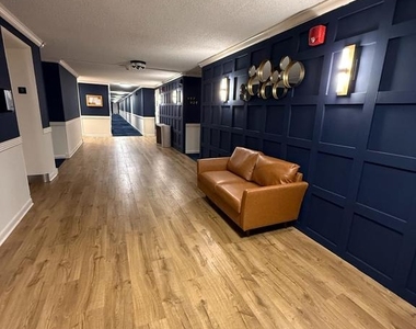 1030 E Lancaster Avenue - Photo Thumbnail 5